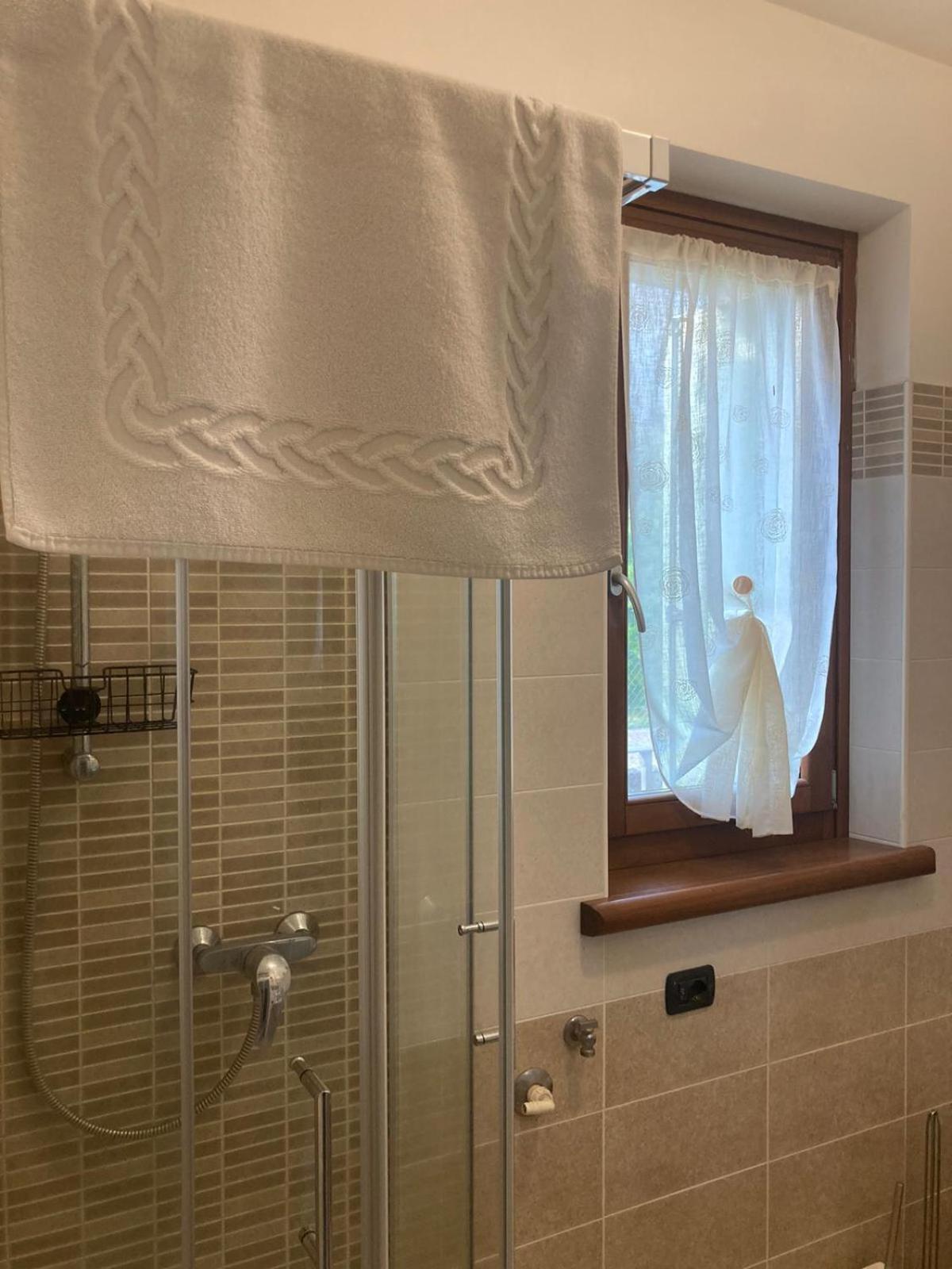 Casa Bellaria, Monzambano Colline Moreniche Del Lago Di Garda Luaran gambar